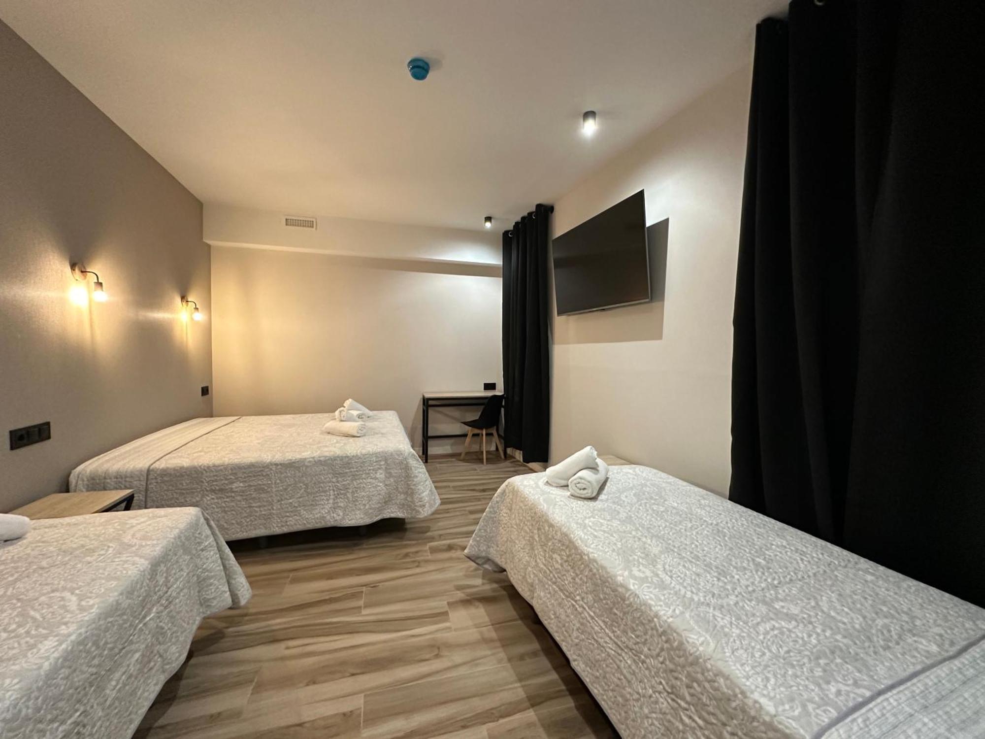 Cc Opera Suites Мадрид Екстер'єр фото