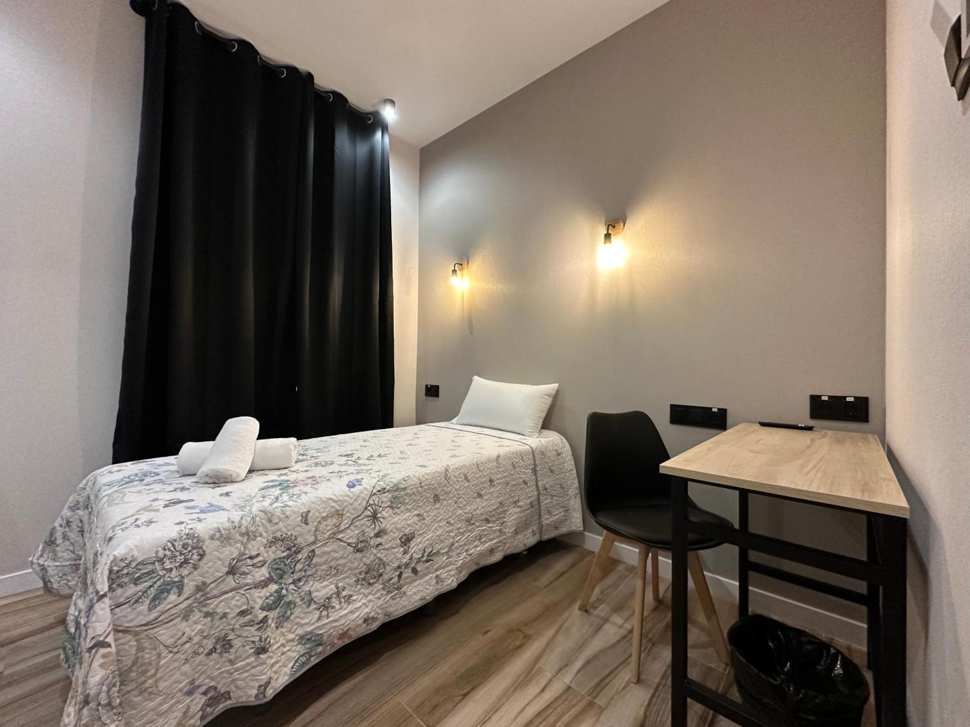 Cc Opera Suites Мадрид Екстер'єр фото
