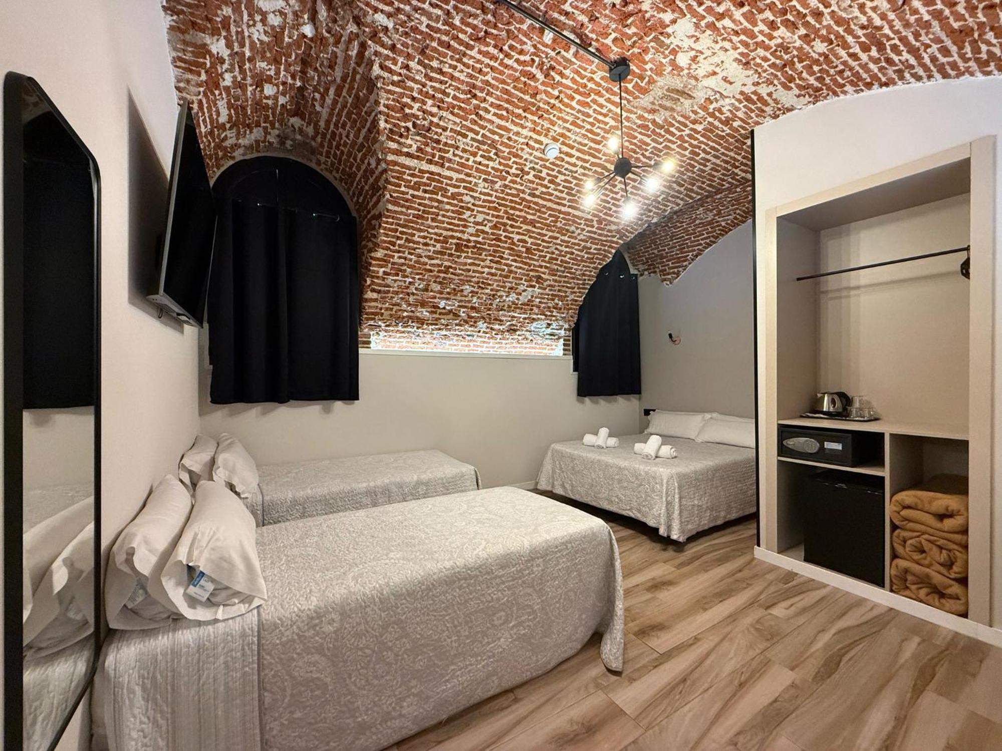 Cc Opera Suites Мадрид Екстер'єр фото